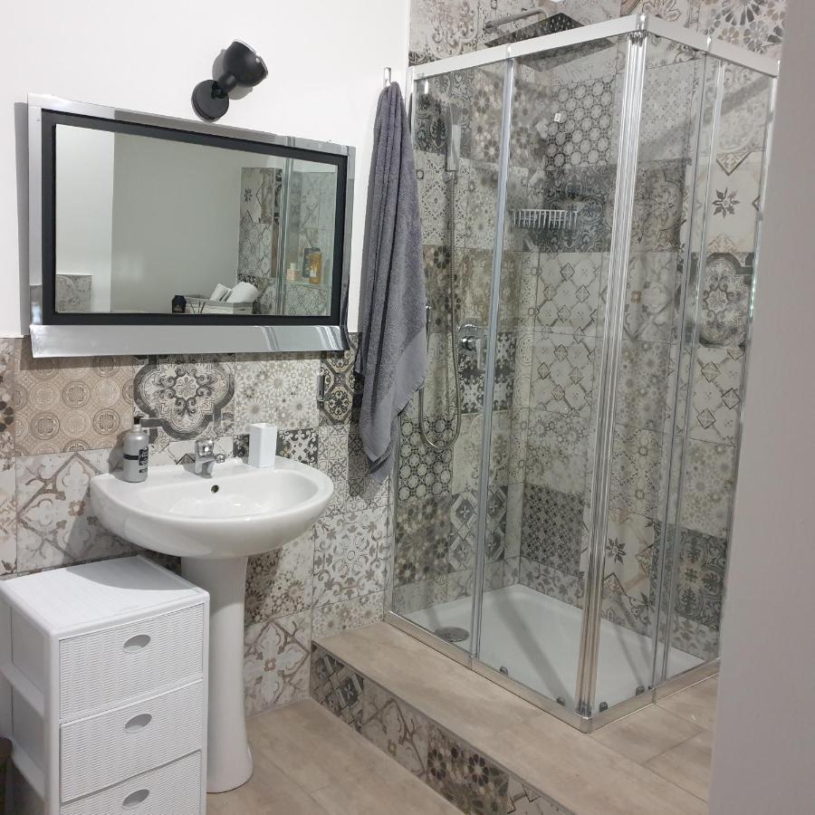 Hotel Opera Prima 28 Palermo Esterno foto