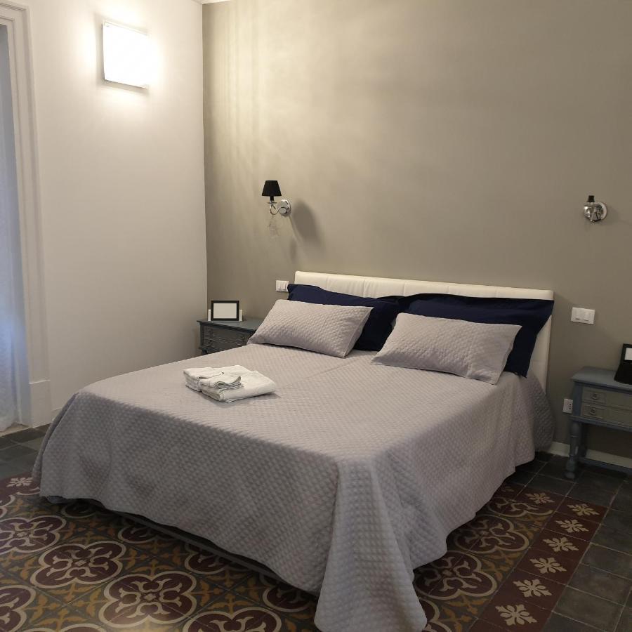 Hotel Opera Prima 28 Palermo Esterno foto