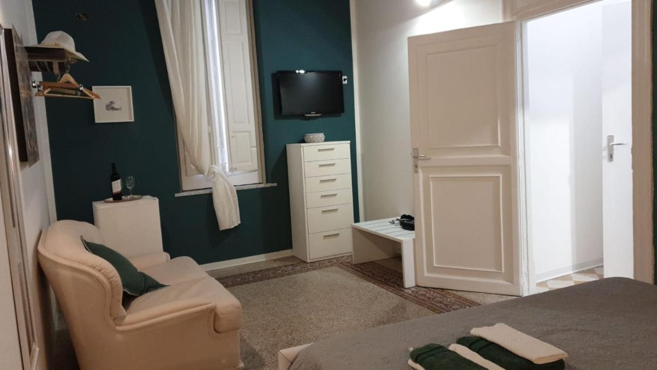 Hotel Opera Prima 28 Palermo Esterno foto