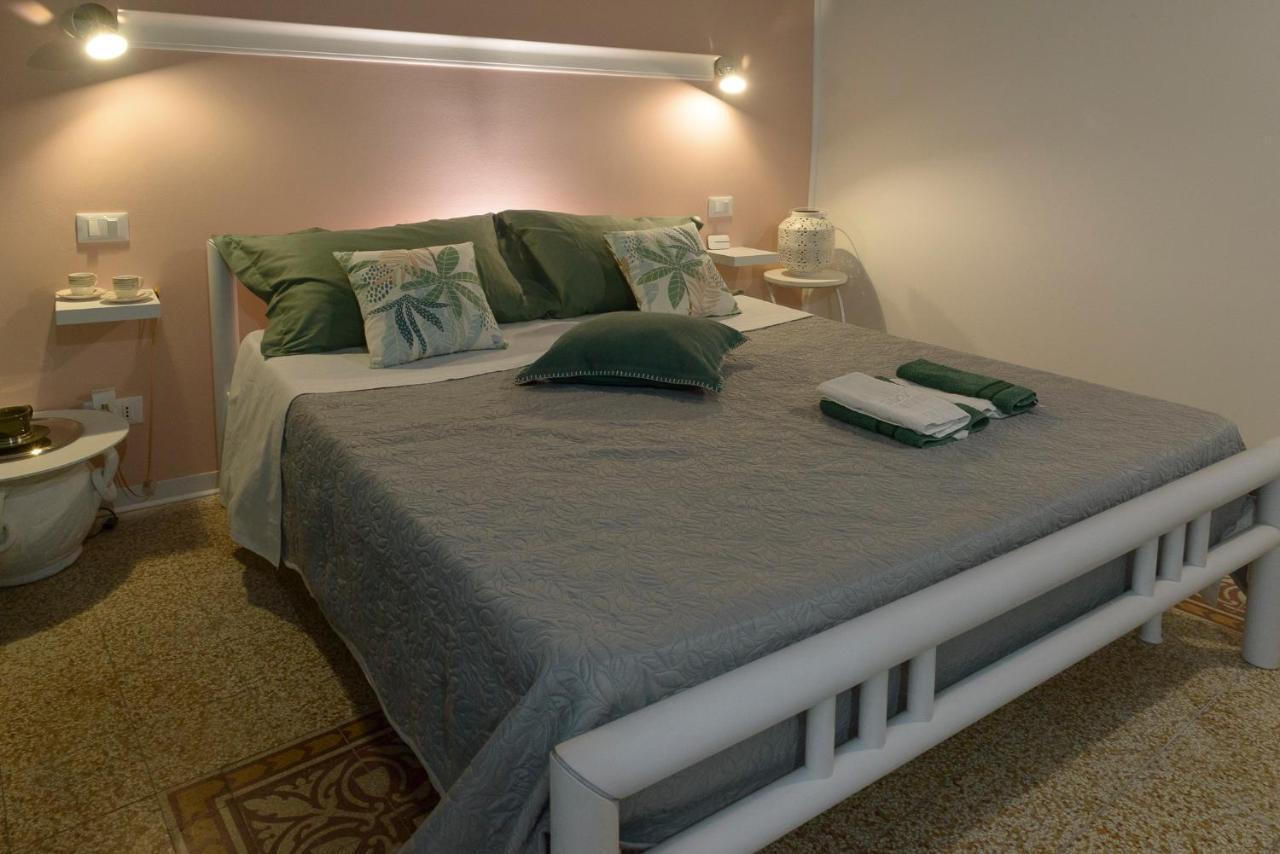 Hotel Opera Prima 28 Palermo Esterno foto